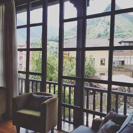 La Casona Del Xerron Ferienhaus *