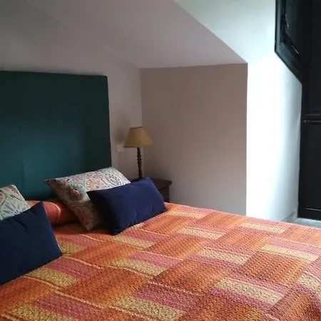 Dom wakacyjny La Casona Del Xerron El Condado